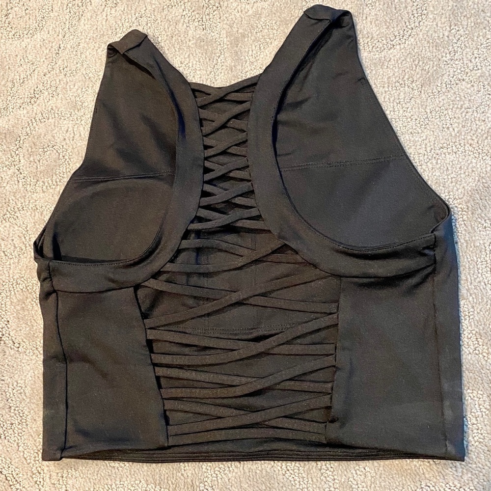 Black sportsbra